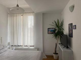 Lovely Apartment in Villa in Bucharest - Bucharest - 5