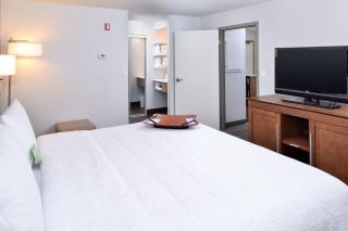 Hampton Inn & Suites by Hilton Calgary University NW - Calgary - 9