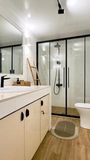 180 Seaview Home - Lambírion - 9