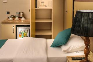 Old Ridgeway Hotel - Chingford - 7