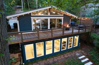 Lake Lanier Lodge - Dock Views & Fire Pit - 0