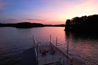 Lake Lanier Lodge - Dock Views & Fire Pit - 1