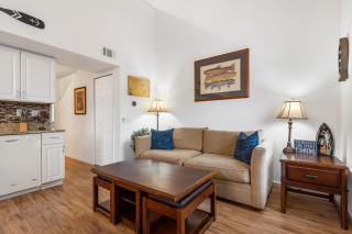 Peaceful Lakeview Escape - For 6 - 6