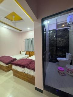 Hotel Rudrason Near Mahakaleshwar Temple, Ujjain - Ujjain - 3