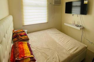 Room in Guest room - Fully Furnished Condo for Rent - Manila - 6