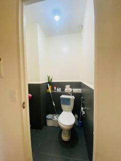Room in Guest room - Fully Furnished Condo for Rent - Manila - 5