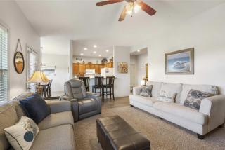 Bounty of Birdie Lane - Golf Courses Playgrounds & Pool - Branson West - 5