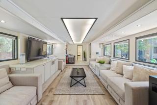 Studio 7744 Ranch Austin Venue and Rentals - Austin - 9