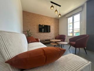CHEZ FERNAND Cottage AC Terrace Garden Petanque court & private free parking - 0