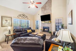 Honey Bee Inn with Communal Amenities & More - Branson West - 7