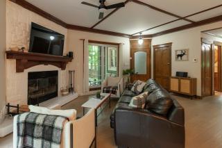 Walking distance Tremblant Resort - Kids Park - Golf - Mont-Tremblant - 2