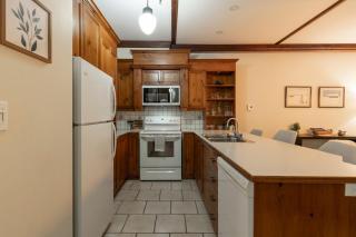 Walking distance Tremblant Resort - Kids Park - Golf - Mont-Tremblant - 5