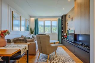 Modern Harmony - 8