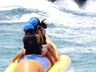 FERRINGHI RESORT 5-BEDROOM with POOL, BBQ SET, WiFi, Netflix & WALK to BEACH - Batu Ferringhi - 4