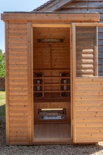 Treehouse Cottage Spa Retreat - Hereford - 7