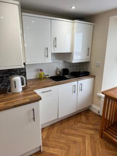 Spacious, sleeps 7, two baths, central Saltash - Saltash - 1