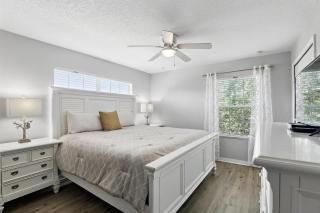 Sunshine Escape - 5BR Townhome with private pool - Kissimmee - 9