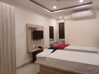 Sahasra Sree Suites Inn - Hyderabad - 8