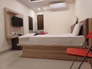 Sahasra Sree Suites Inn - Hyderabad - 6