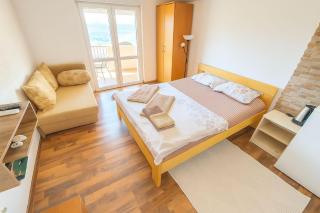 Apartment Sea & Mountain - 6