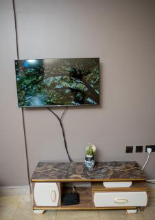 Edrin Apartments - 7