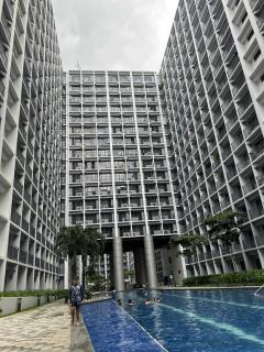 Staycation Near MOA, SMX Convention Center, DFA - 1
