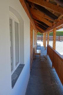 Roubenka u kostela - - 4