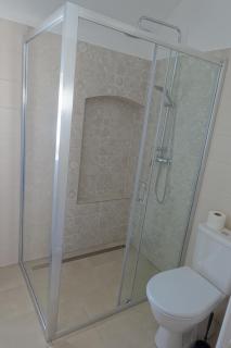 Roubenka u kostela - - 4