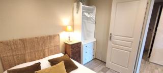 LA MER appartement climatisé,à10mn à pieds de la plage, chambre et coin nuit, grand patio et parking privé - Bormes-les-Mimosas - 2