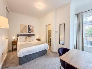 Bakewell House Comfy 3BR House in Stoke on Trent, BOOK NOW! - Stoke on Trent - 9