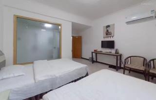 思墨客栈-张家界武陵源国家森林公园店 - 1