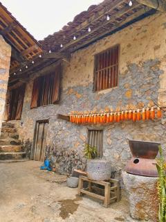 Triệu hoan homestay nhà sàn cổ tại làng đá cổ Khuổi ky - Dam Thuy - 8
