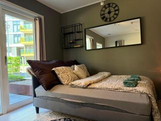 Cozy Central Apartment - Kristiansand - 8