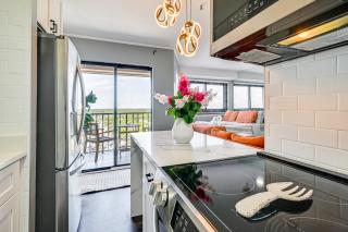 Ocean-View Balcony Resort Retreat in Myrtle Beach - Myrtle Beach - 2