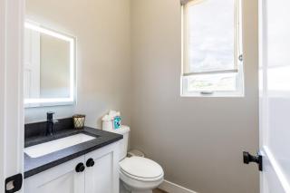 SunChaser 2 Bed 2 bath Dog Friendly Private Home - 2