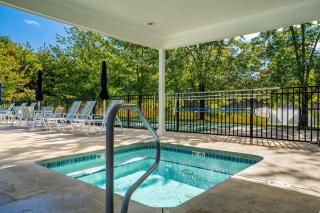 Pool Hottub Pickleball Sauna Games & More - Wells - 0
