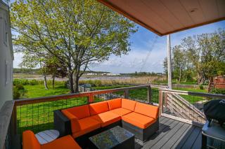 Latitude Adjustment Walk to Beach & Dining - 6