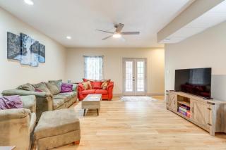 10 Mi to Chattahoochee Bend Peaceful Apt with Patio - Newnan - 0