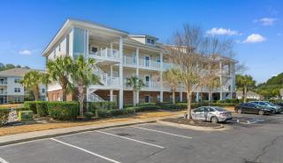 Stylish Barefoot Golf Condo with Pool Access - North Myrtle Beach - 1