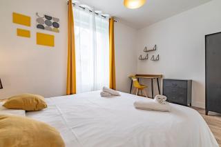 Industrial style 4-bedroom apartment, walking distance to the city center - Vannes - 7