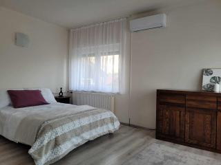 Holdviola1 Apartman - Miskolc - 0