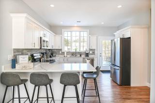 Maritime Meadows - Charming Resort-Style Home - Arundel - 9