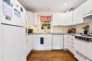 Private Deck Huge Yard Wooded Setting - Cape Neddick - 3