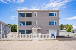 Oceanfront Home Beach Access Deck & Ping Pong - Old Orchard Beach - 5