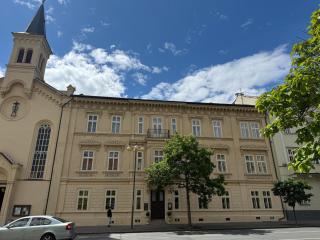 agape Plzeň - Modern Dormitory with Summer Accommodation for Tourists - Plzeň - 9