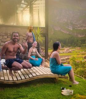 Wolf Totem Steam Punk Guesthouse - 5