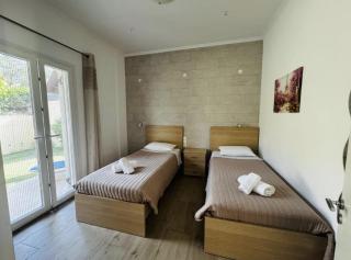 Hoe's House - Agios Stefanos - 6