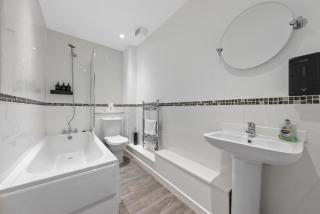 Modern Bannockburn Guest House - Ensuite Rooms Only - Bannockburn - 1