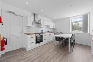Modern Bannockburn Guest House - Ensuite Rooms Only - Bannockburn - 6