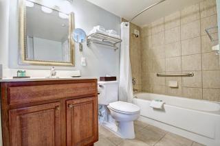 Skyline Tower Resort 1BR Apartment with Resort Access - Atlantic City - 3